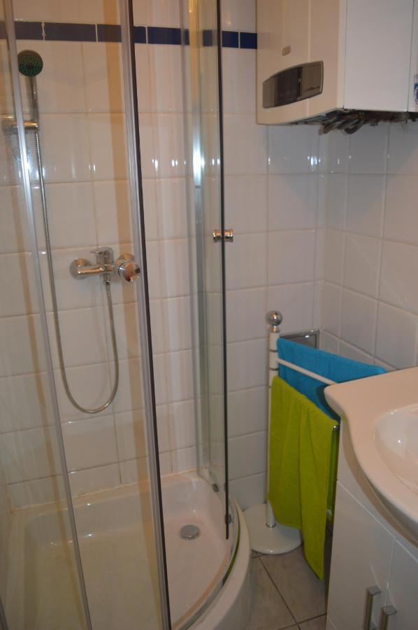 Nette Altbauwohnung Nur 10 Min Von Der City เวียนนา ภายนอก รูปภาพ